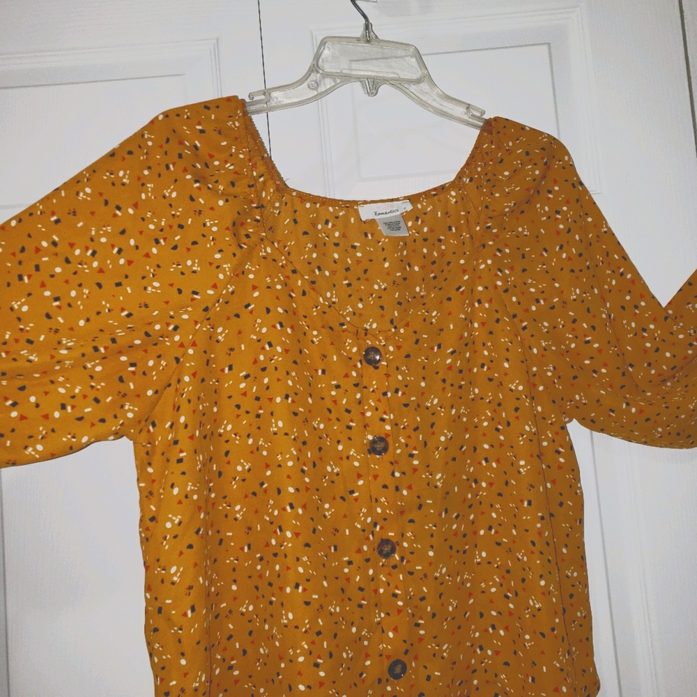 Urban Romantics mid sleeve shirt